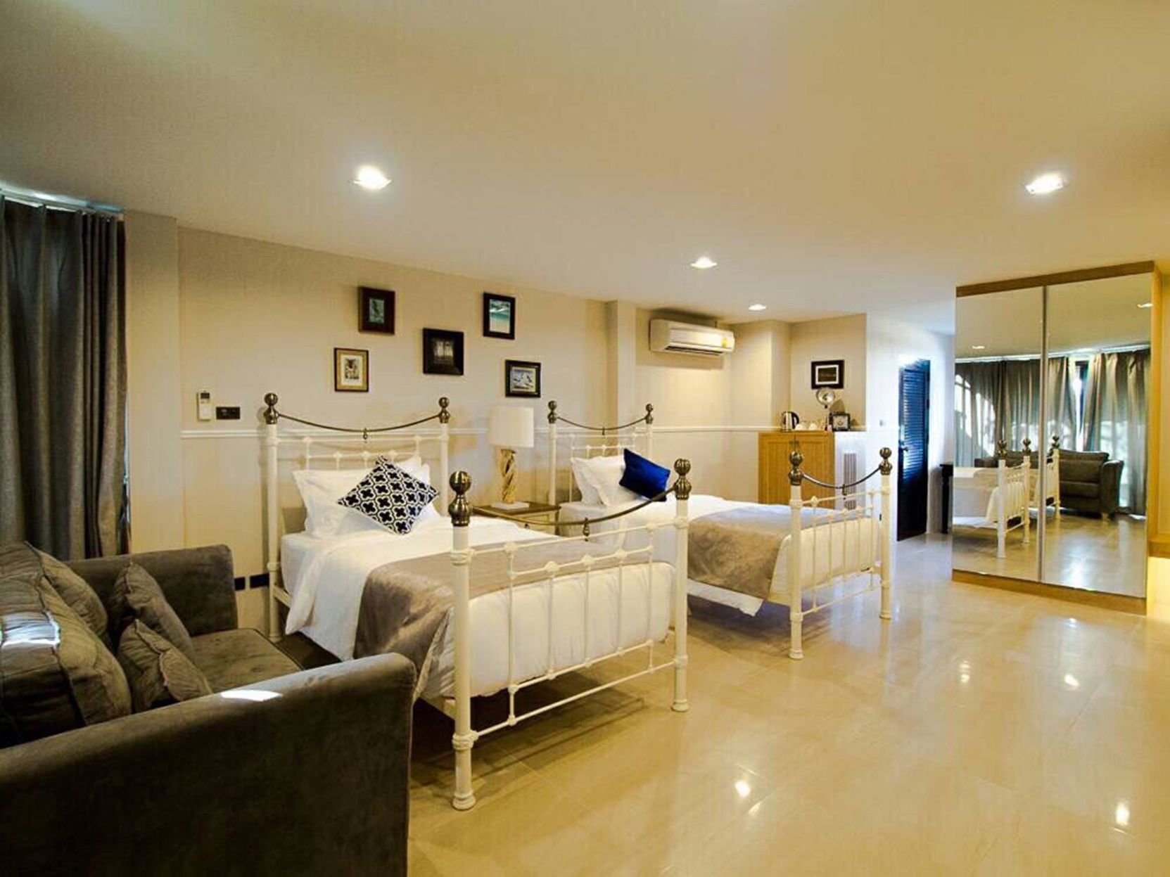 Minibar, desk, blackout drapes, rollaway beds