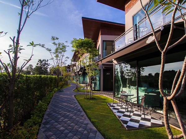 Jardines del alojamiento