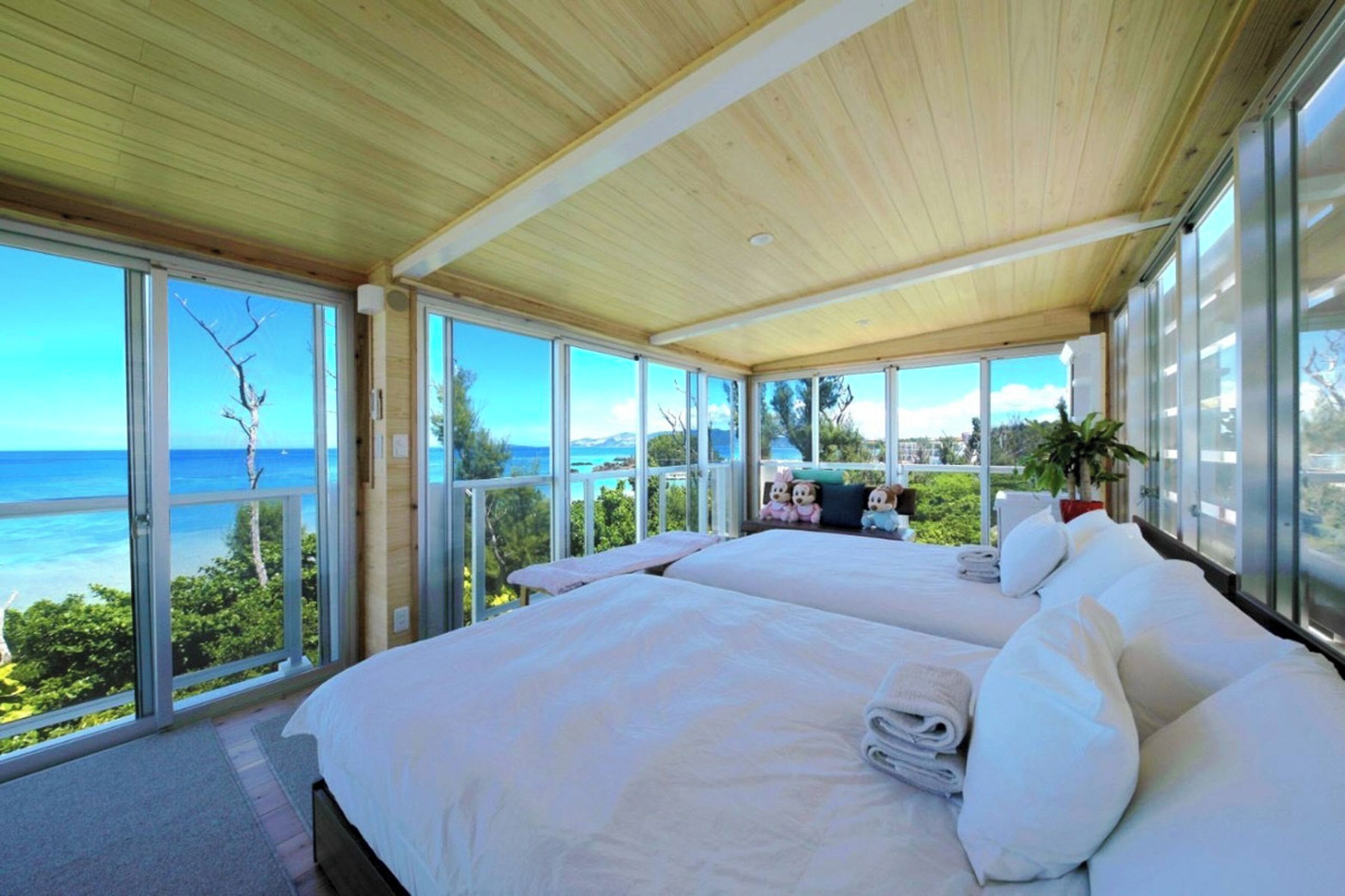 [villa m nakama] spectacular view condo, non smoking | 10 bedrooms, in-room safe, desk, soundproofing