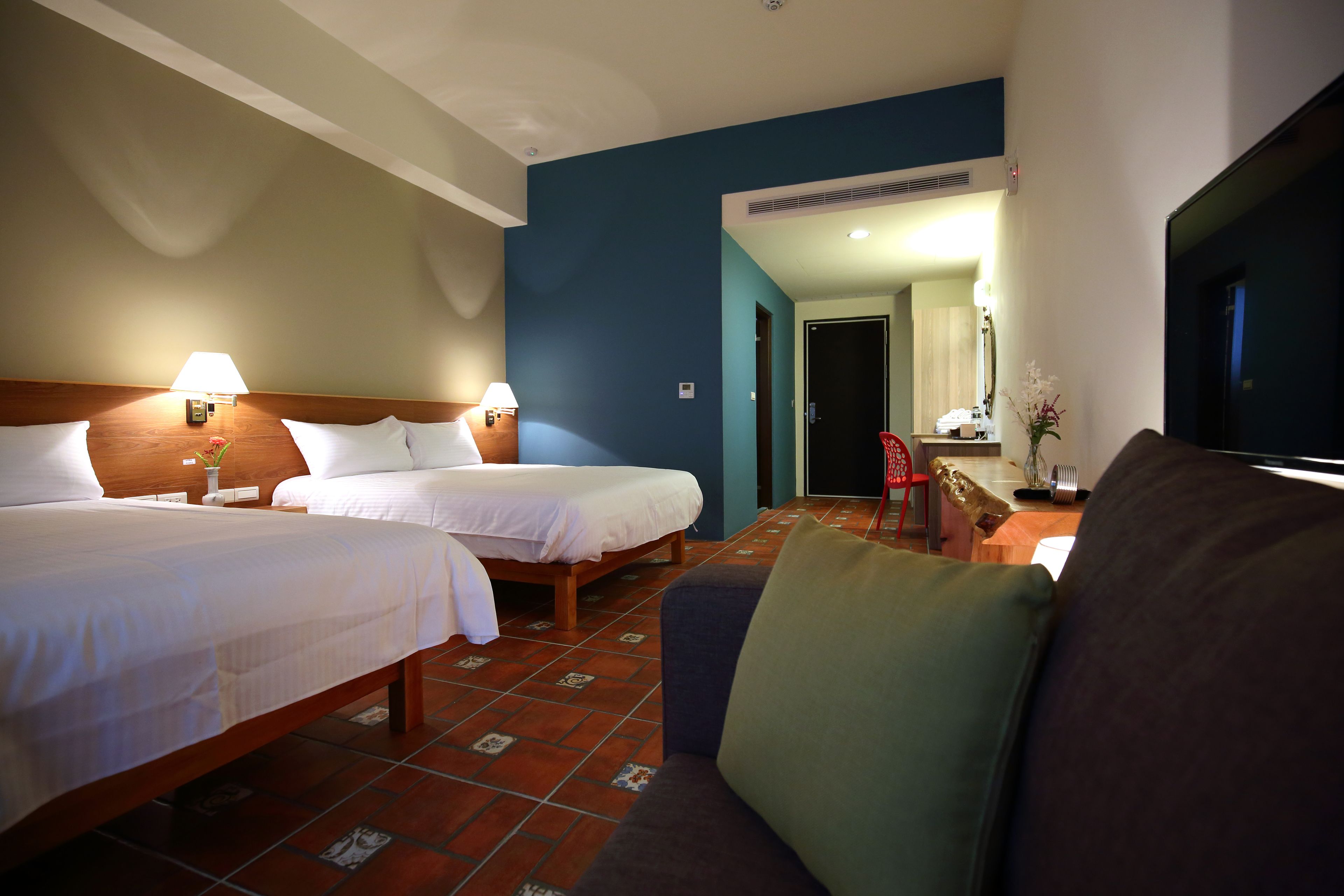 Comfort Quadruple Room, 2 Double Beds, Non Smoking, Balcony | Desk, blackout drapes, soundproofing, free WiFi