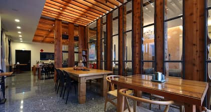 Hualien Zhikaxuan B&B