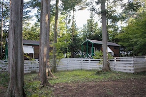 Cabin | Street view