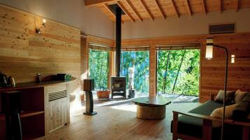 1 bedroom, premium bedding, down duvets, memory-foam beds