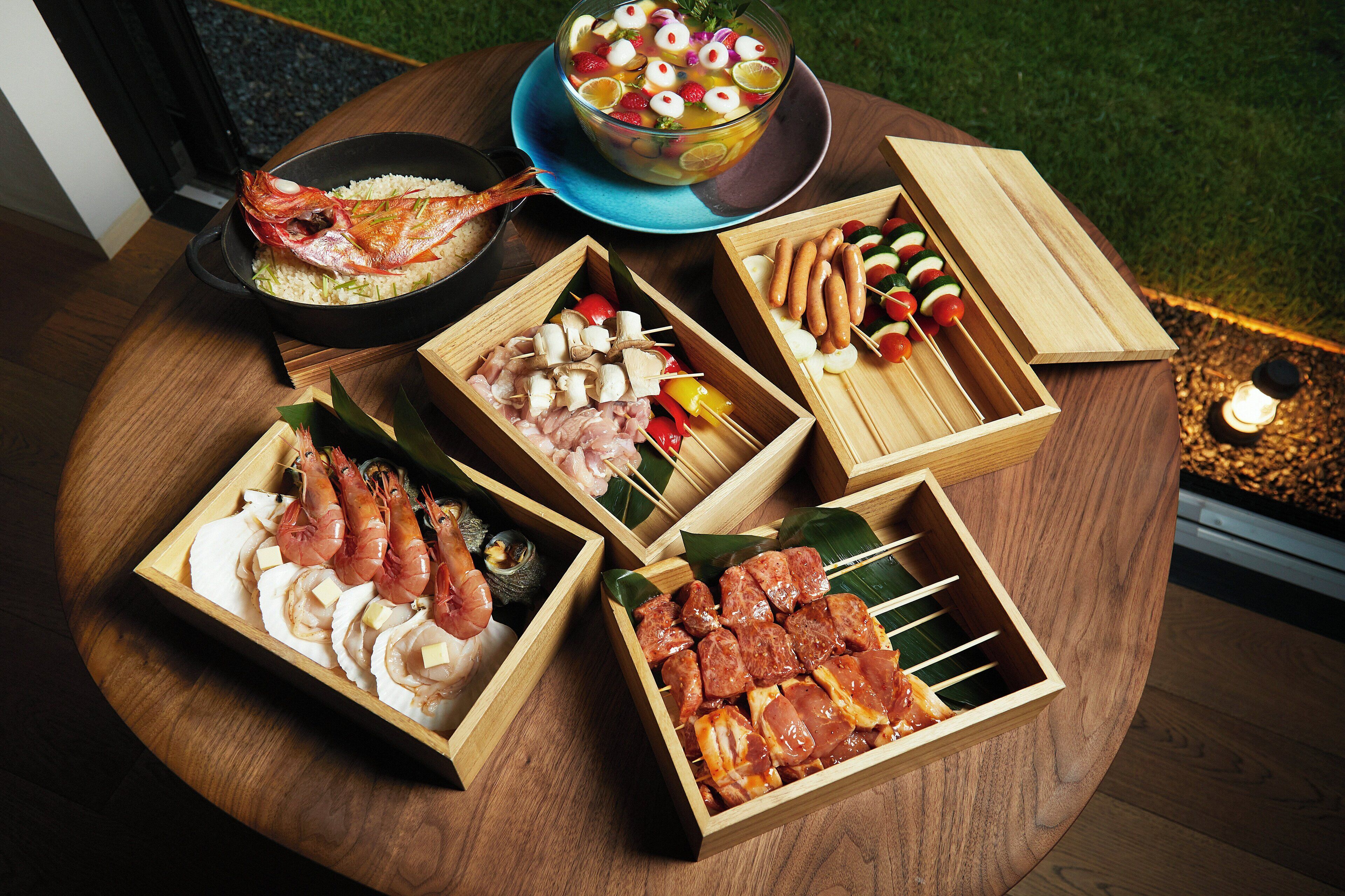Tempat makan outdoor