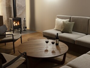 別墅, 非吸煙房 (FOREST Private onsen, Ibuki, 2Beds) | 1 間臥室、高級寢具、羽絨被、記憶床墊