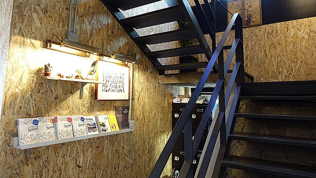 Staircase - MOSC Guesthouse (Seoul)