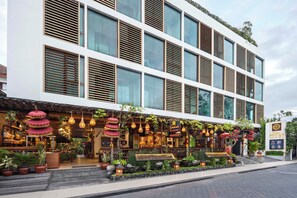 Building design - Rama Residence Padma (Legian)