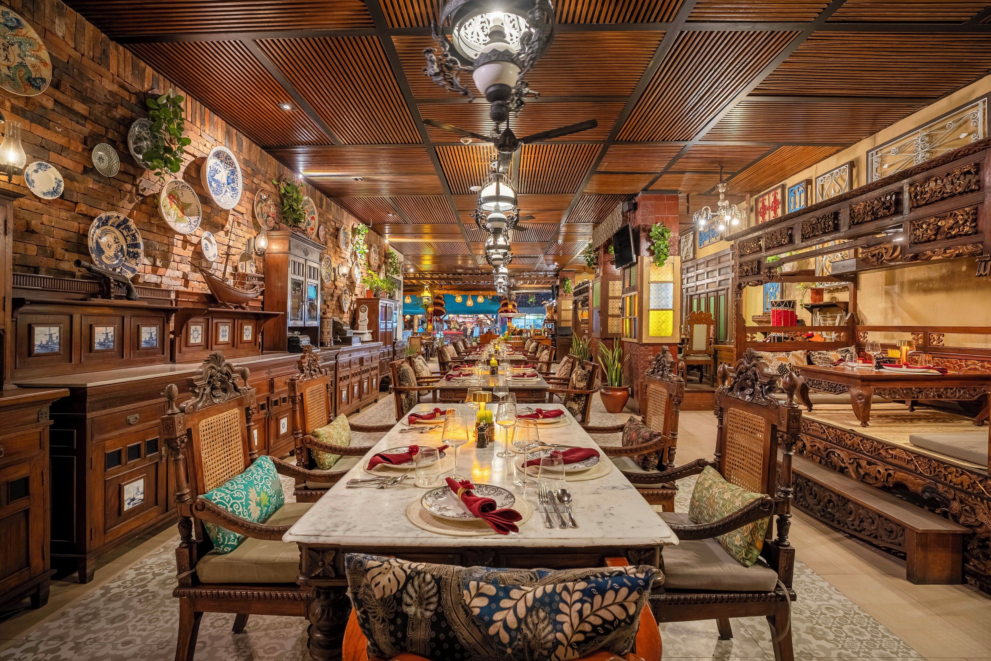 บริการอาหารเช้า อาหารกลางวัน อาหารเย็น, อาหารเอเชีย