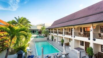 Deluxe Pool View | View from room