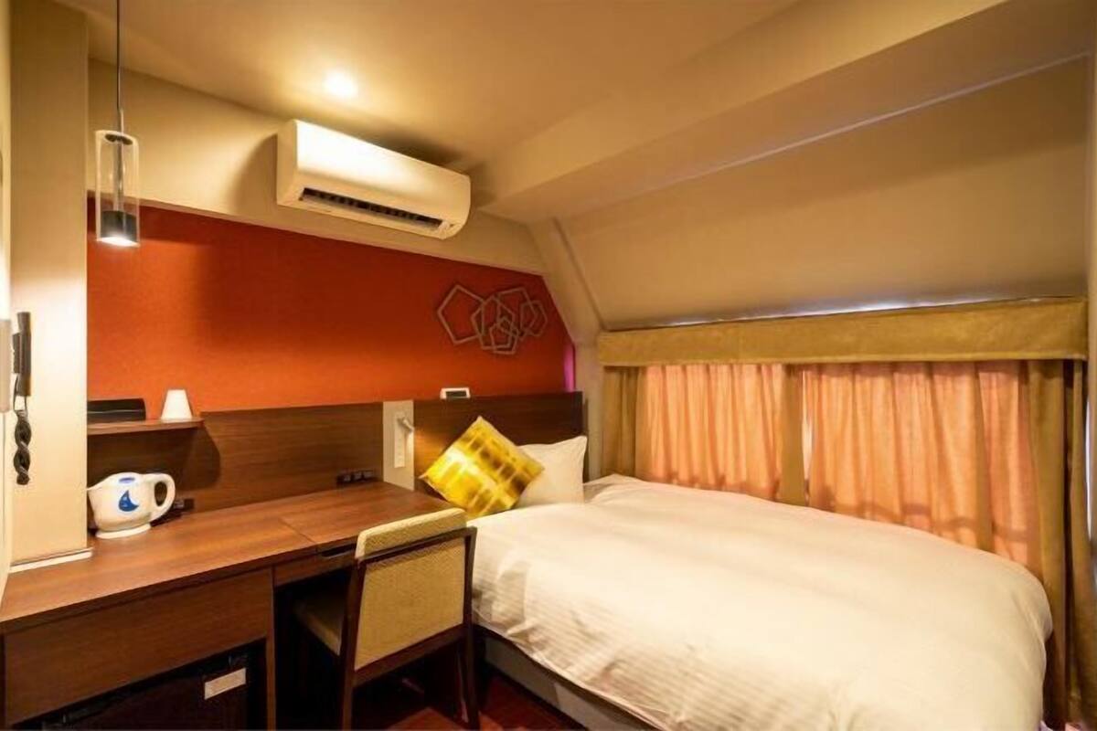 Coffres-forts dans les chambres, bureau
