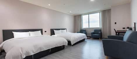 Superior Quadruple Room | Down comforters, desk, free WiFi, bed sheets