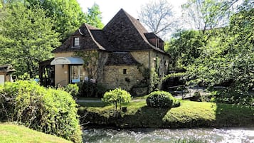 Façade de lâhĂ©bergement