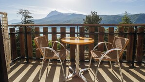 Balcony view - Village Club les Hyvans (Chorges)