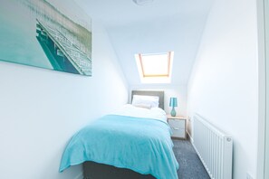 สแตนดาร์ดอพาร์ทเมนท์, 2 ห้องนอน | 1 ห้องนอน, เตารีด/โต๊ะรีดผ้า, Wi-Fi ฟรี