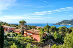 Front of property - Village Club Les Mas de L'Esterel (Saint-Raphael)
