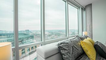 1 camera, materassi in memory foam, con arredamento individuale