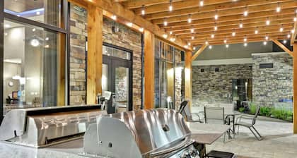 Homewood Suites by Hilton New Hartford Utica