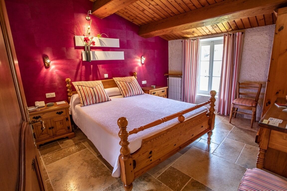 classic double room | 1 bedroom, select comfort beds, minibar, individually decorated