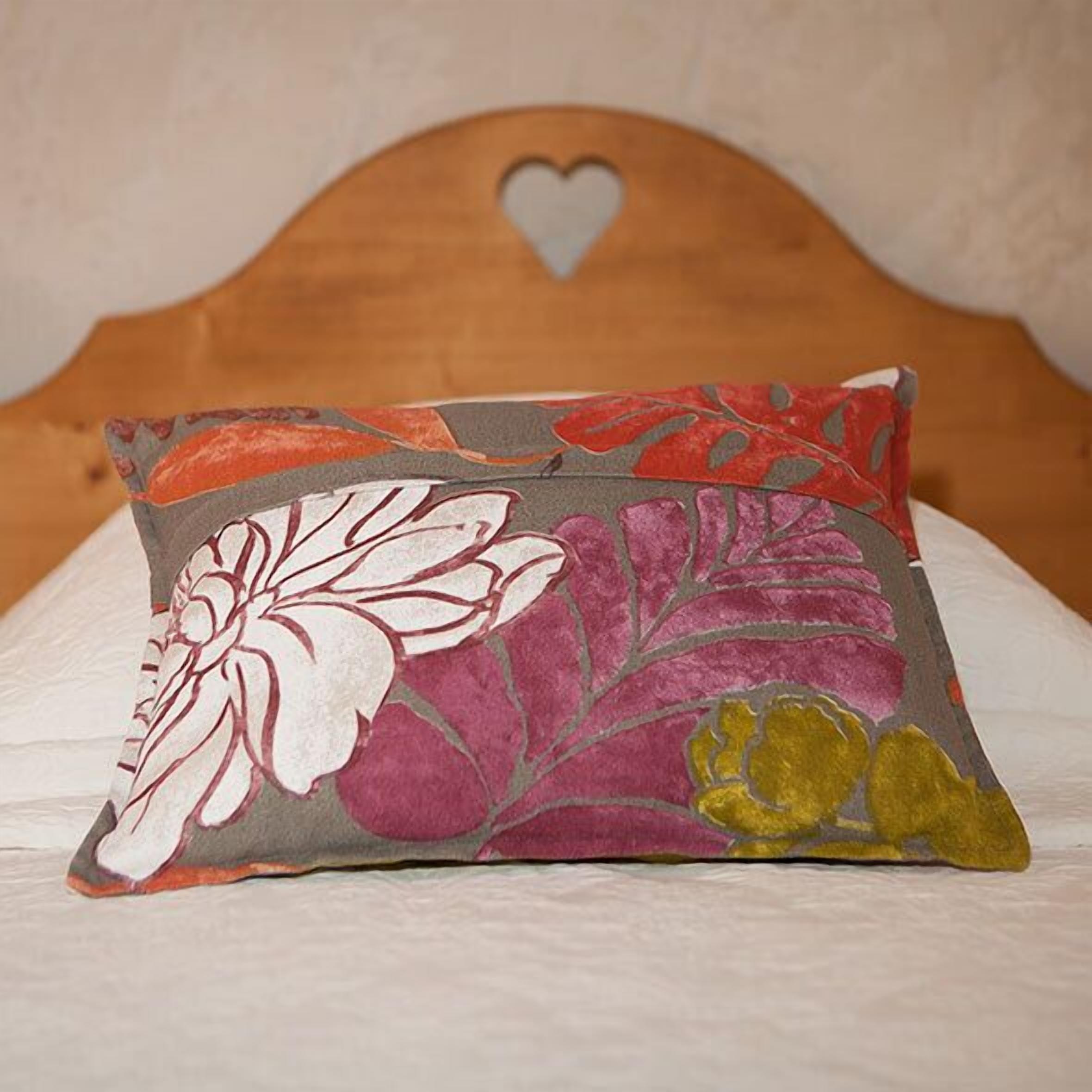 junior room, sea view | 1 bedroom, select comfort beds, minibar, individually decorated