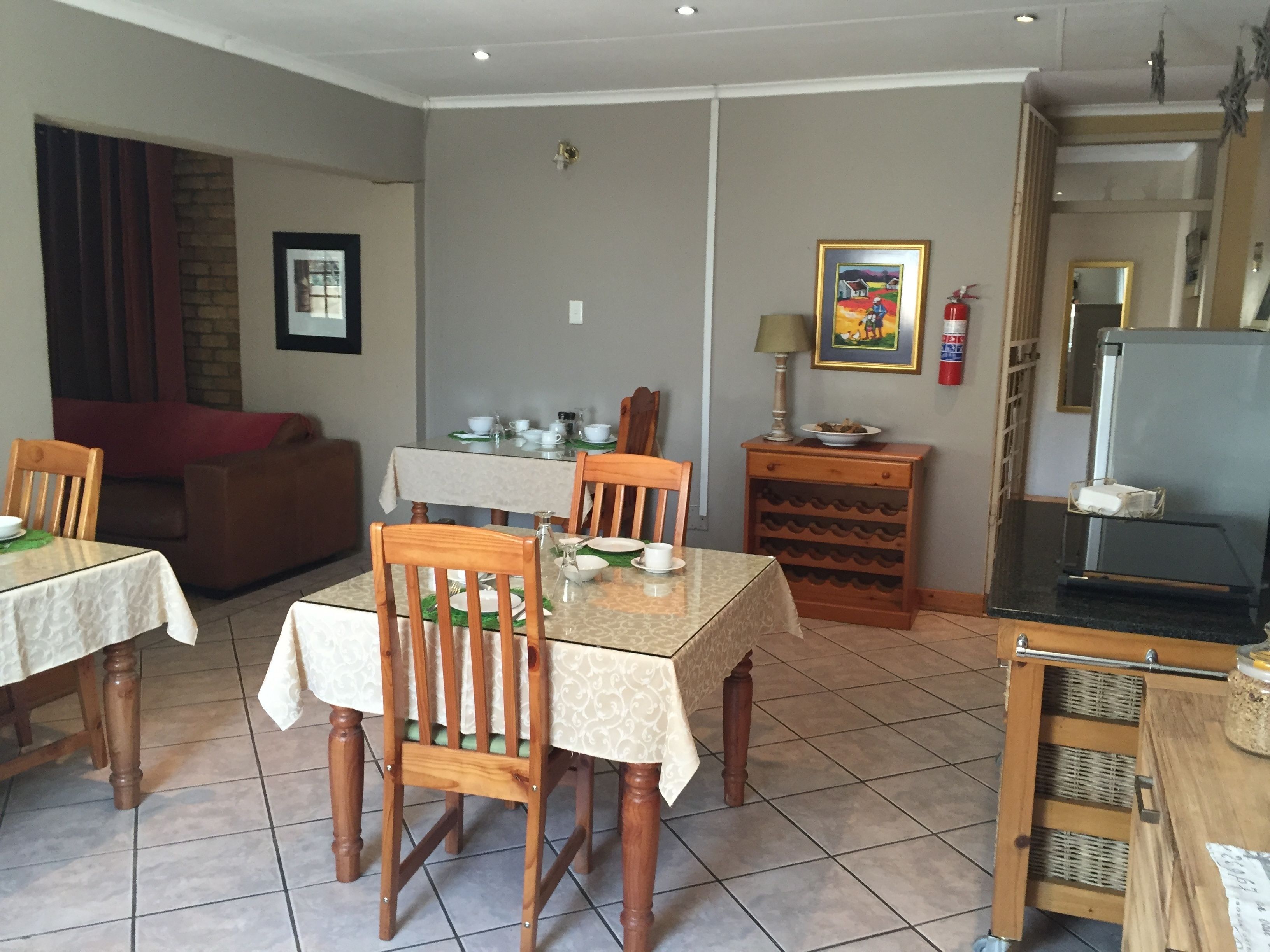 Desayuno completo todos los días (con cargo)