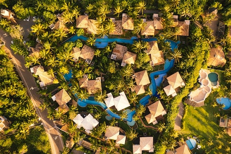 Aerial view. Domus Villas de Luxo