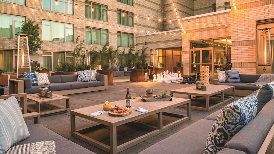 The Duniway Portland A Hilton Hotel