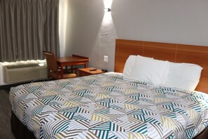 Desk, free WiFi, bed sheets