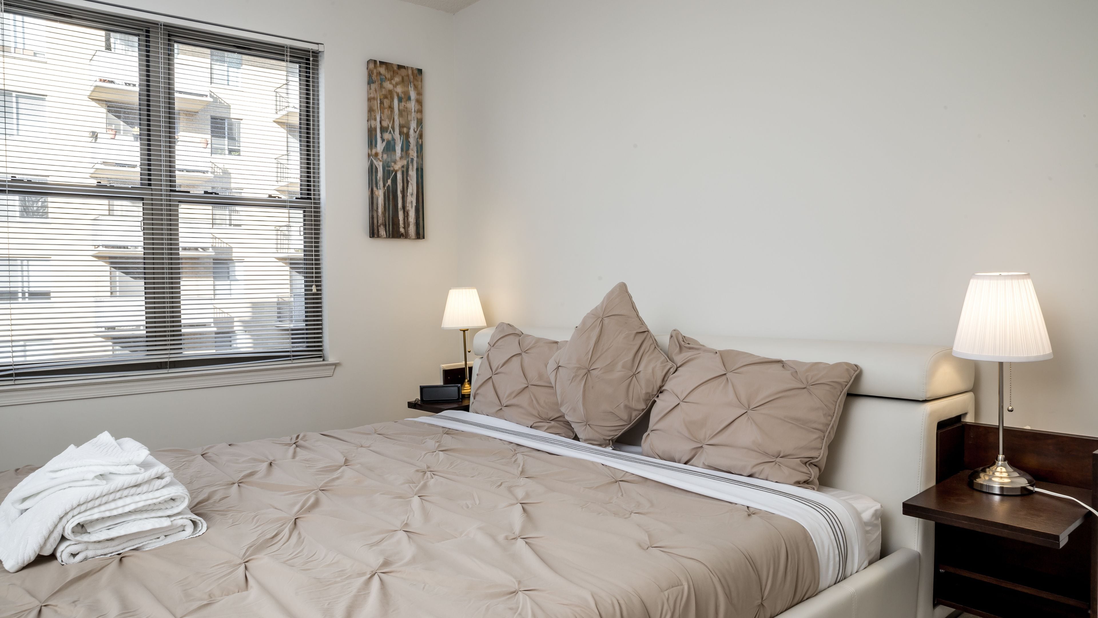 Heaven on Baltimore Harborfront Fully Furnished Apartments