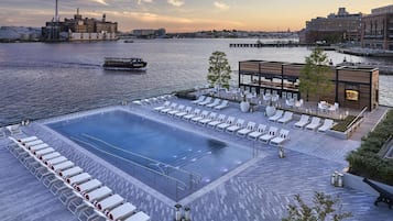 Private pool