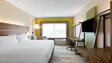 高級寢具、羽絨被、特厚豪華床墊、房內夾萬