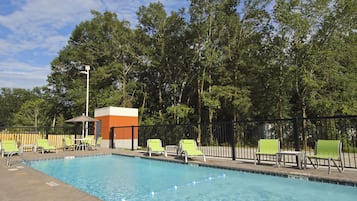 Piscina all'aperto