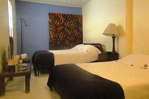 In-room safe, free WiFi