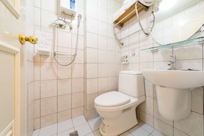 Chambre Quadruple Supérieure | Salle de bain