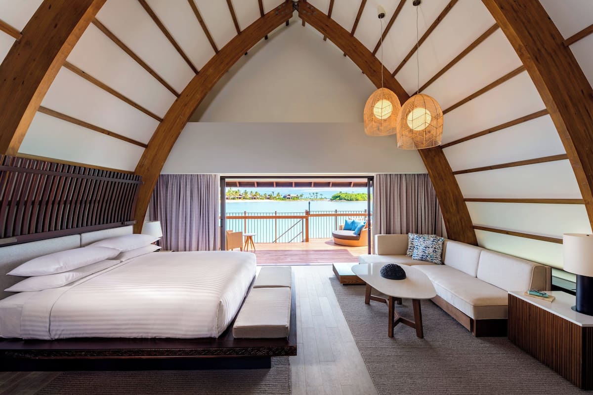 1 bedroom, premium bedding, pillow-top beds, in-room safe
