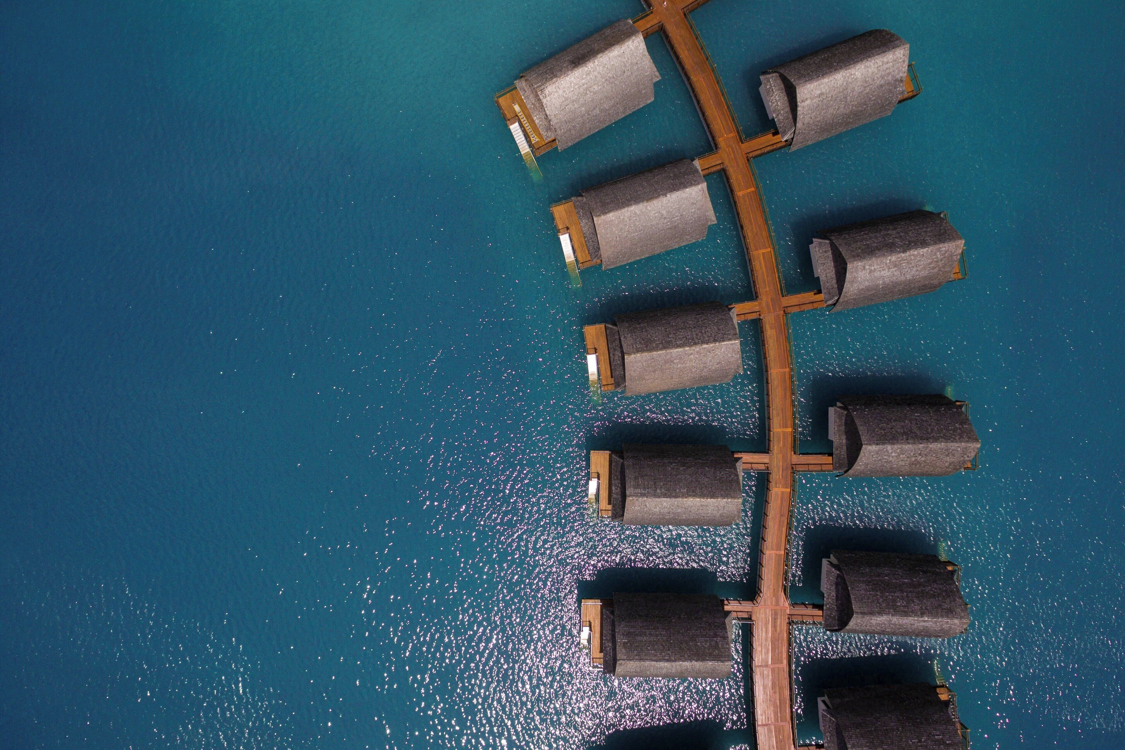 Ropa de cama de alta calidad y camas con pillow-top 