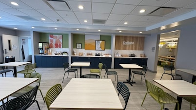 Spark by Hilton Erie