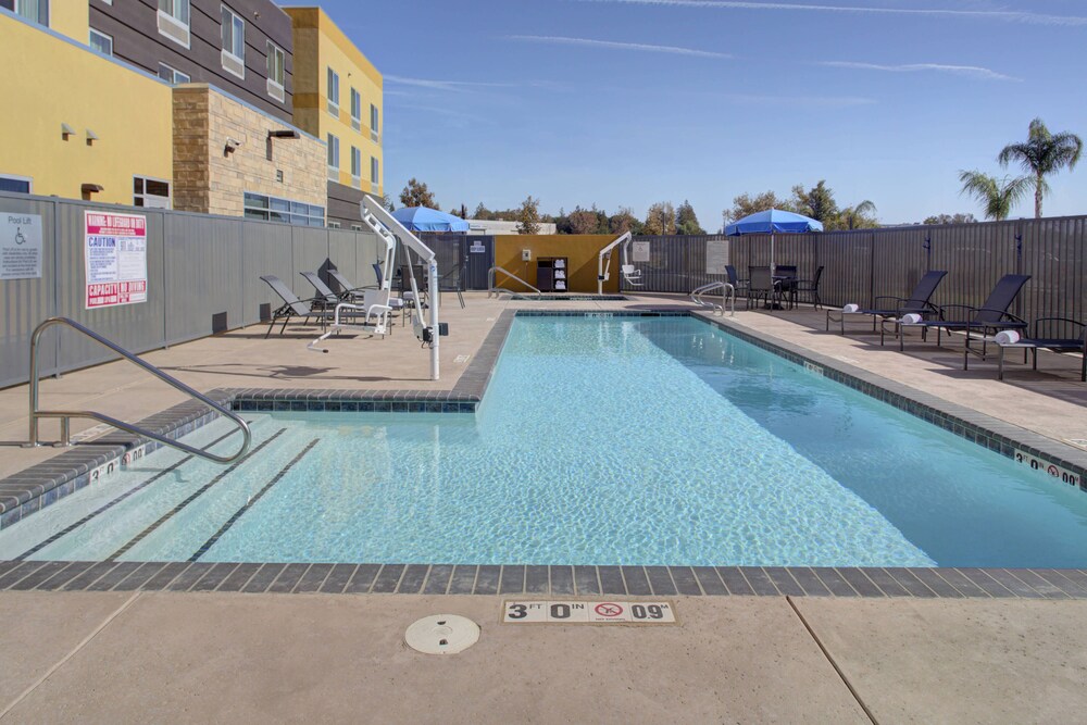 Fairfield Inn & Suites Bakersfield North/Airport
