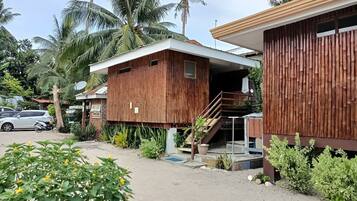 Doppelzimmer zur Einzelnutzung | Kostenloses WLAN, BettwÀsche