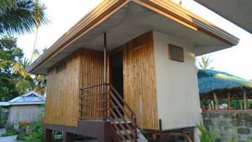 Casa de campo (Airconditioned) | Wifi gratis y ropa de cama