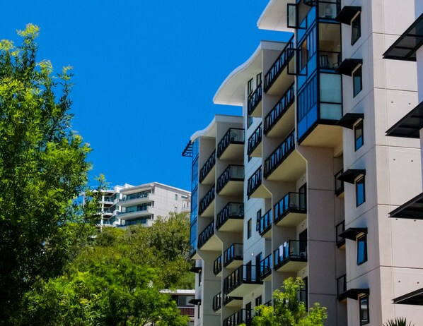 Exterior - Apartments on Mounts Bay (Perth)