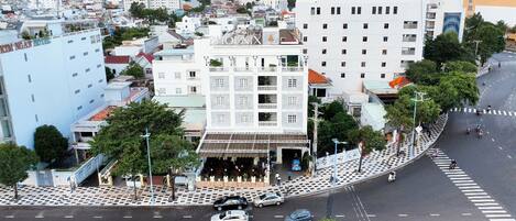 Fachada de la propiedad