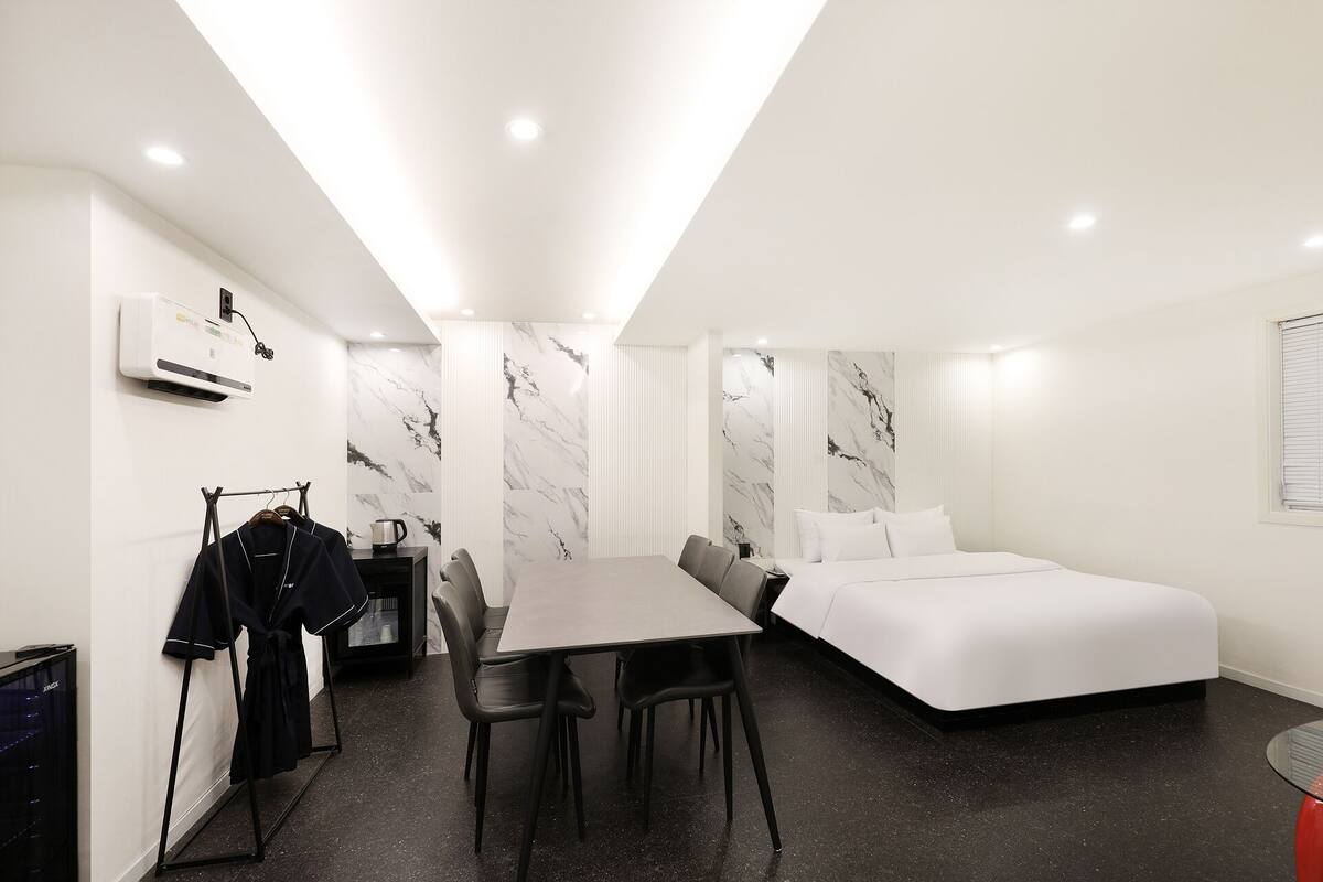 Suite | Lydisolering, gratis Wi-Fi, individuelt design, individuel indretning
