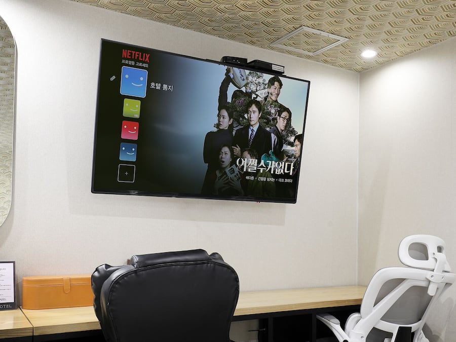 Quarto duplo luxo | Quartos à prova de som, Wi-Fi de cortesia, individualmente decorados