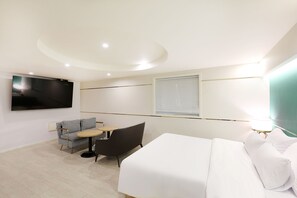 Suite | Lydisolering, gratis Wi-Fi, individuelt design, individuel indretning