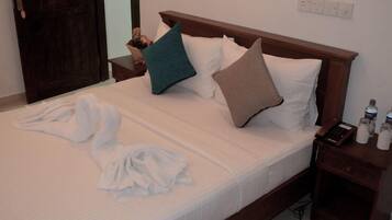 Premium bedding, minibar, in-room safe, desk