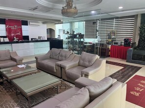 Khu sảnh