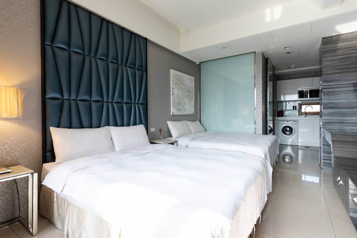 Family Quadruple Room, 2 Double Beds, Non Smoking, Bathtub | 1 bedroom, premium bedding, down duvets, pillow-top beds