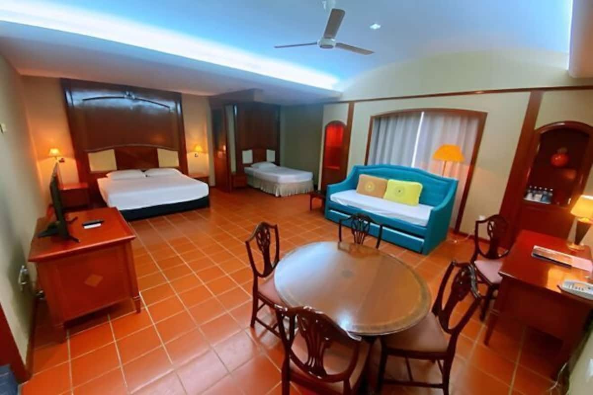 In-room safe, blackout drapes, iron/ironing board