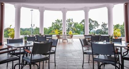 Ponderosa Golf & Country Resort