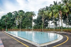 2 outdoor pools - Ponderosa Golf & Country Resort (Johor Bahru)